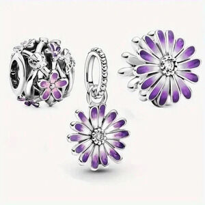 Cute Purple Daisy Floral & Beaded Pendant Sterling Silver Necklace 18"